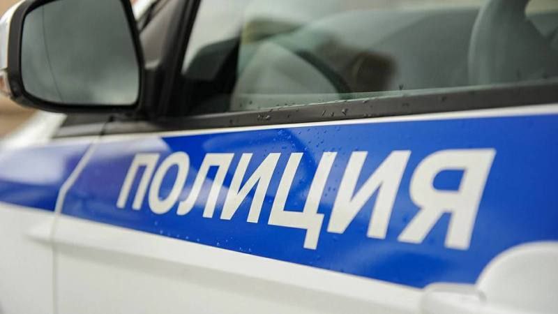 Кавалеровские полицейские рассказывают жителям, как защититься от мошенников.